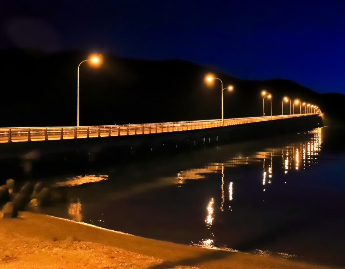 青戸の大橋（おおい町）